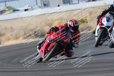 media/Dec-18-2022-SoCal Trackdays (Sun) [[8099a50955]]/Turn 4 (1pm)/